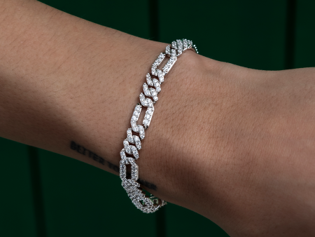 Diamond Figaro Bracelet in White Gold- 6mm For Sale