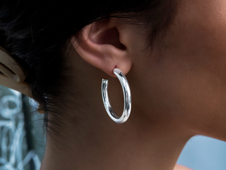 Tube Hoop Earrings in White Gold For Cheap