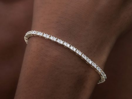 Diamond Tennis Bracelet in Yellow Gold- 2mm Hot on Sale